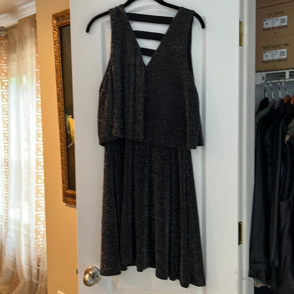 METAPHOR MIDI DRESS - Picture 4 of 10